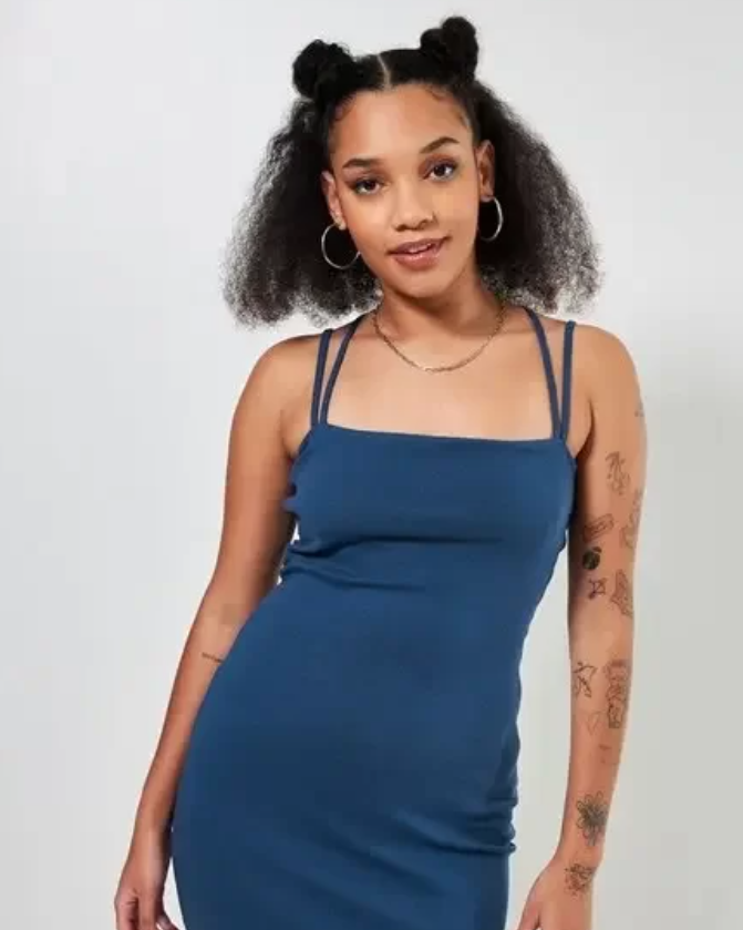 Vestidos Azul: 18 Melhores e Mais Lindos Looks Atualmente!