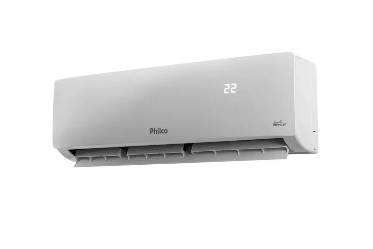 Unidade Interna Do Ar-Condicionado Philco Eco Inverter De 24.000 Btus, Mostrando O Display Digital E As Saídas De Ar Ajustáveis.